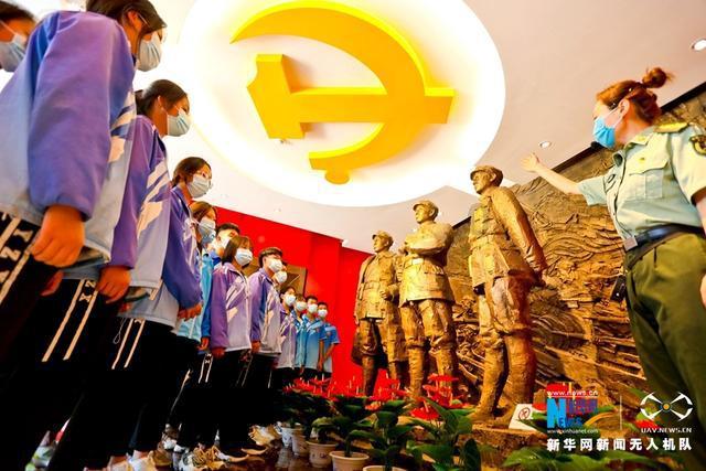 四季时尚的沫沫